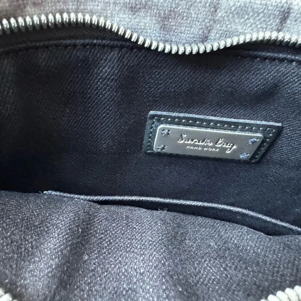 Sarah’s Bag | Custom-Made Lebanese Clutch with Metallic Accents - Picture 5 of 7